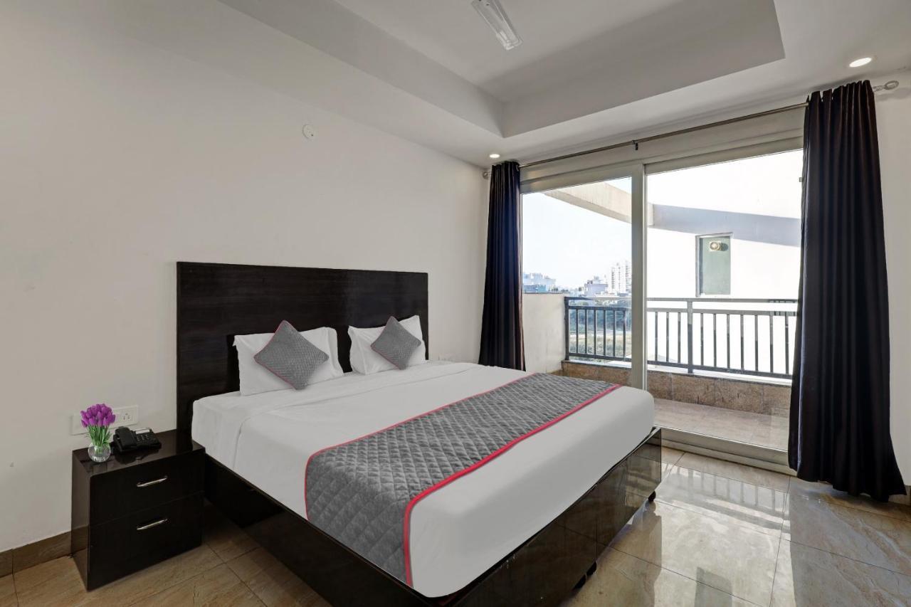Super Townhouse Tipsyy Near Bestech Central Square Mall غورغاون المظهر الخارجي الصورة