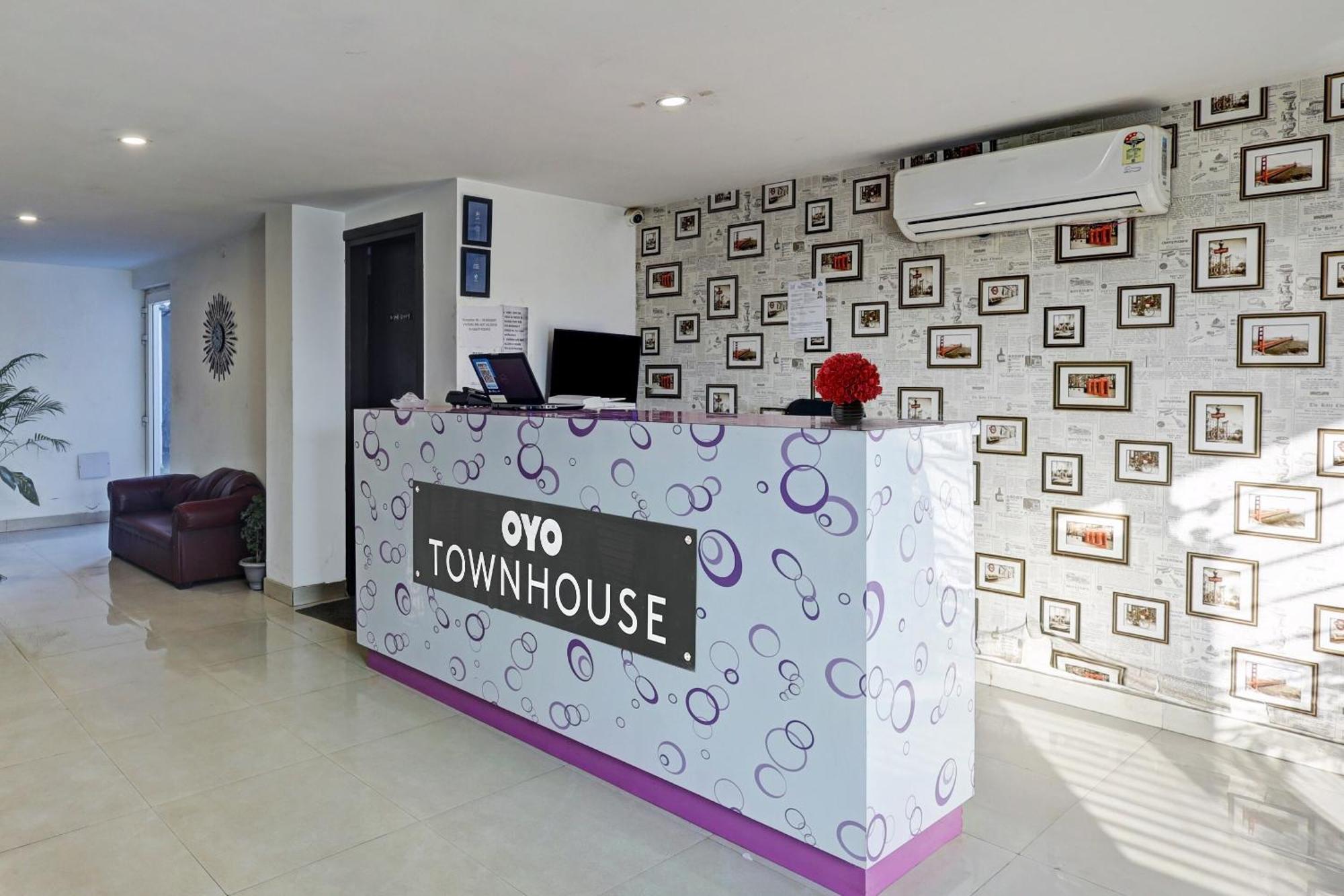 Super Townhouse Tipsyy Near Bestech Central Square Mall غورغاون المظهر الخارجي الصورة
